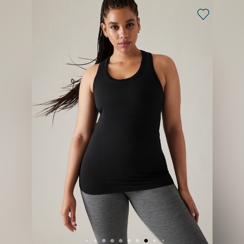 Athleta Momentum Seamless Tank in black sz M